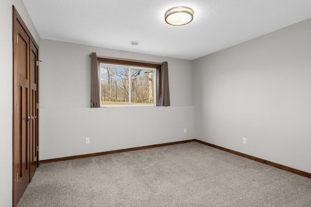 697 Jansen Avenue SE, Hanover, MN 55341