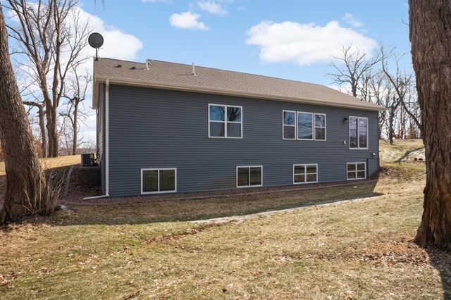 697 Jansen Avenue SE, Hanover, MN 55341