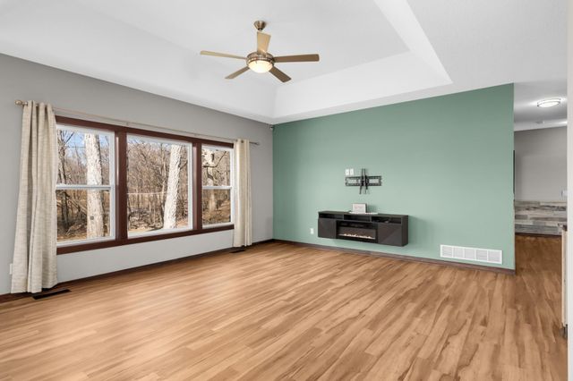 697 Jansen Avenue SE, Hanover, MN 55341