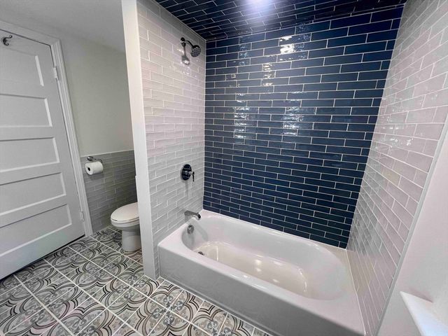 61 Wollaston Ave 2, Arlington, MA 02476