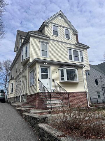 61 Wollaston Ave 2, Arlington, MA 02476