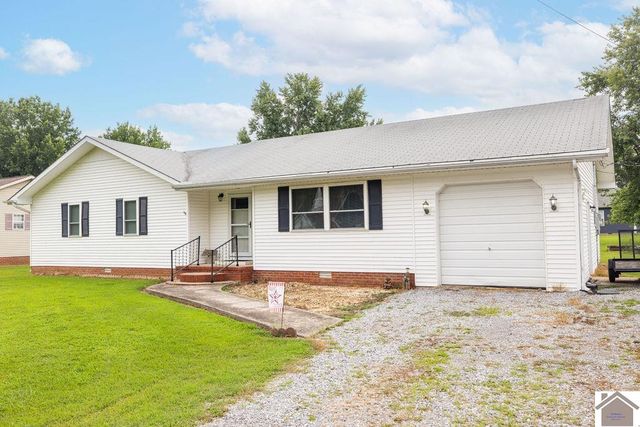 94 Browns Grove Rd., Murray, KY 42071