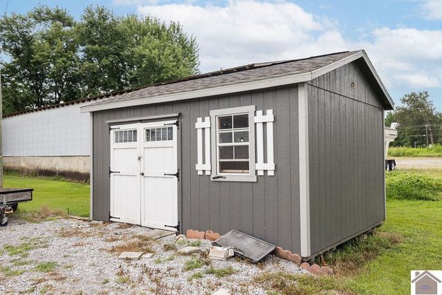 94 Browns Grove Rd., Murray, KY 42071