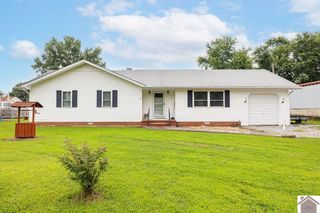 94 Browns Grove Rd., Murray, KY 42071