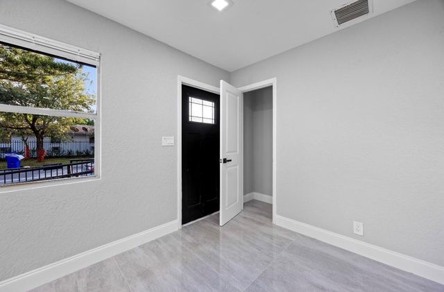 800 NW 6th Ave, Pompano Beach, FL 33060