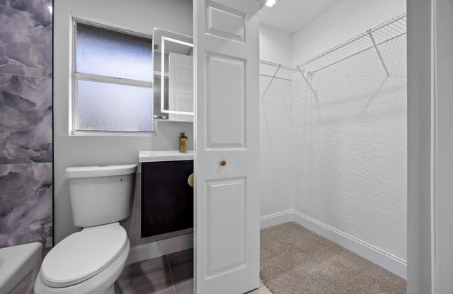 800 NW 6th Ave, Pompano Beach, FL 33060