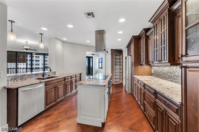 11640 Court Of Palms 301, Fort Myers, FL 33908
