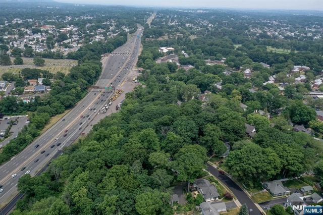 39 Forest Drive, Bloomfield, NJ 07003