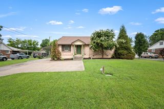 125 Old N Greenhill Rd, Mount Juliet, TN 37122