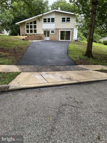 26 CAMELOT DR, Plymouth Meeting, PA 19462