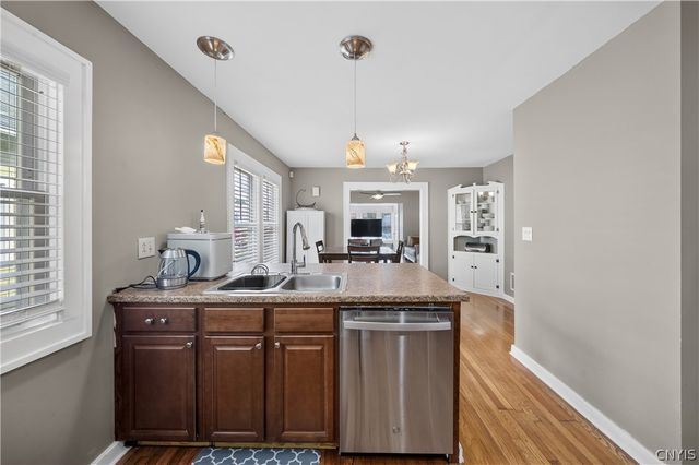 310 Roxford Road South, Salina, NY 13208