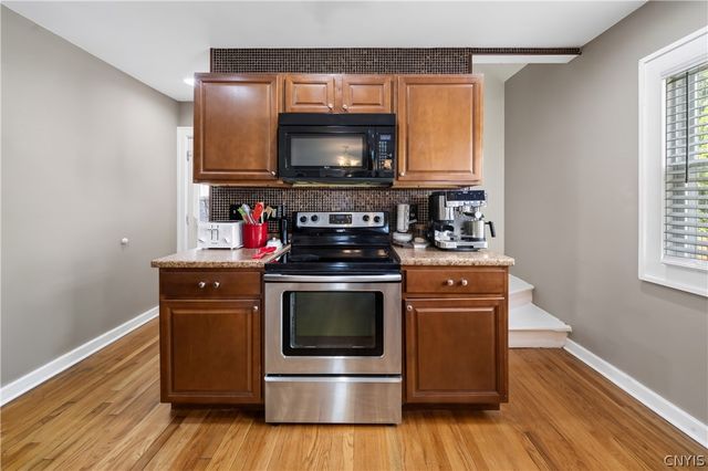 310 Roxford Road South, Salina, NY 13208