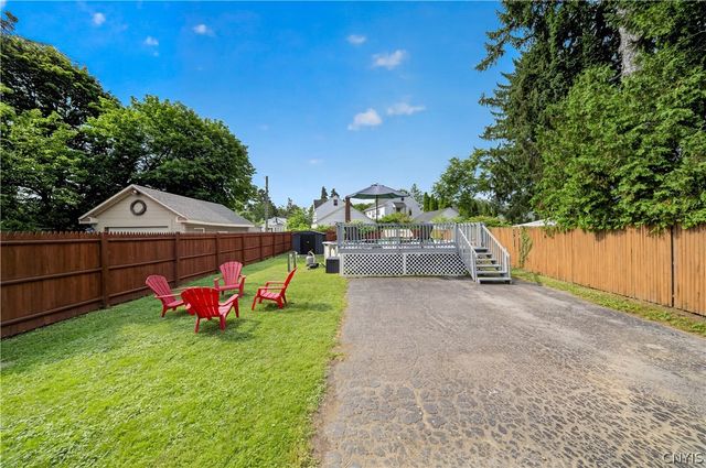 310 Roxford Road South, Salina, NY 13208