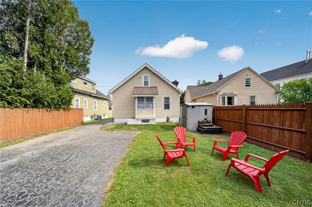 310 Roxford Road South, Salina, NY 13208
