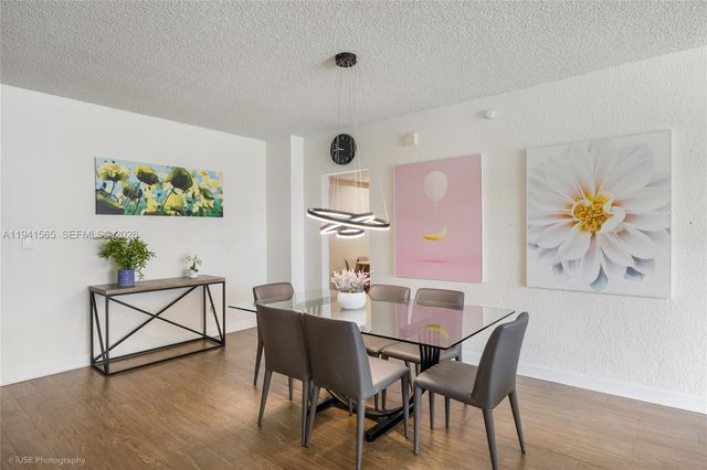 4001 S Ocean Drive 3B, Hollywood, FL 33019