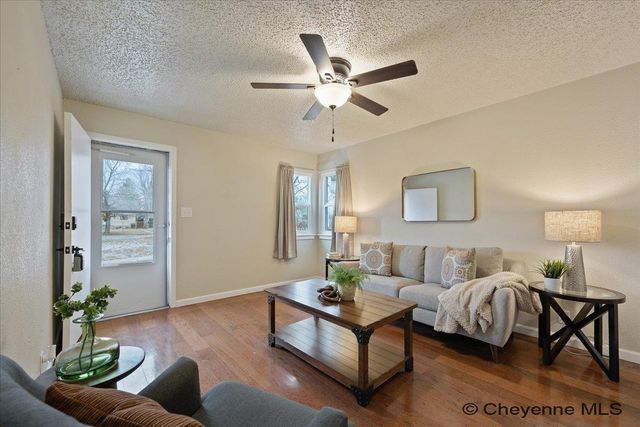 1911 E 17TH ST, Cheyenne, WY 82001