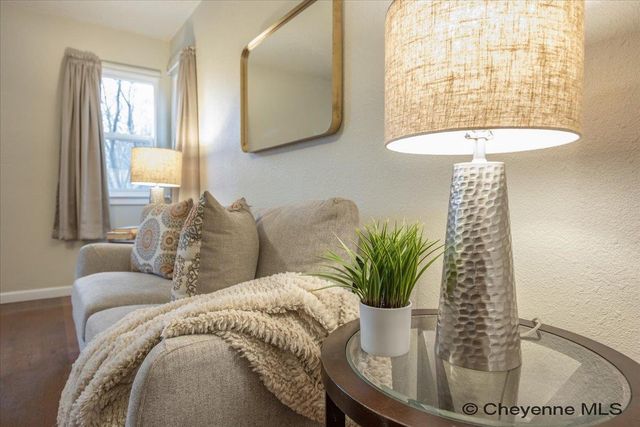 1911 E 17TH ST, Cheyenne, WY 82001