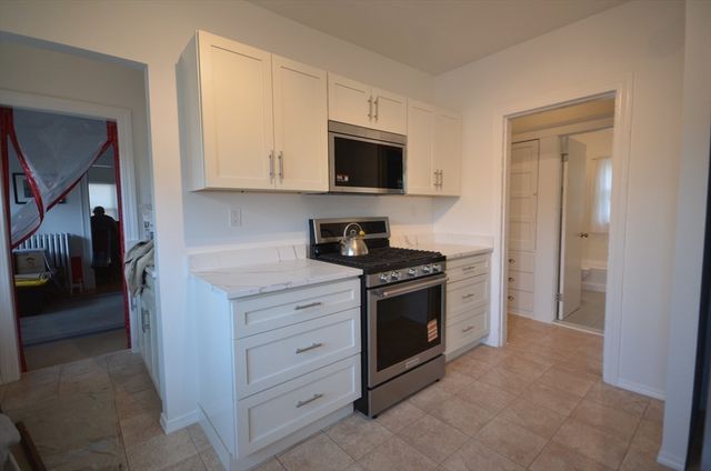 11 Hobson St 2, Boston, MA 02135