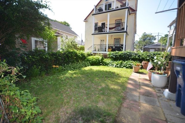 11 Hobson St 2, Boston, MA 02135