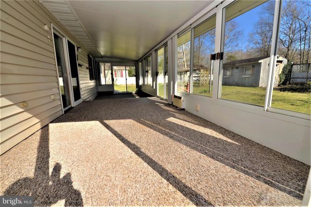 25361 CALVERT DR, Greensboro, MD 21639