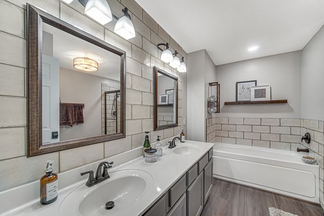 1088 W BIRCH Lane, Romeoville, IL 60446