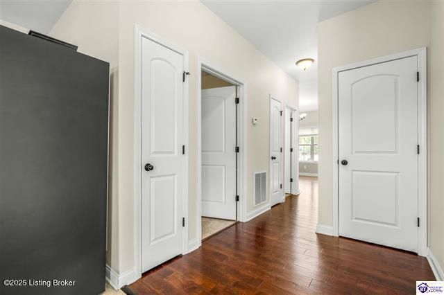 218 Sangria Dr, Vine Grove, KY 40175
