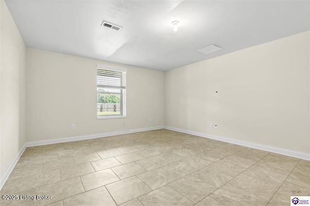 218 Sangria Dr, Vine Grove, KY 40175