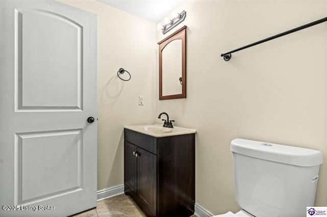 218 Sangria Dr, Vine Grove, KY 40175