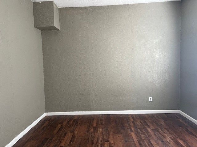 714 N Commerce Street, Gainesville, TX 76240