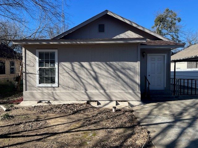 714 N Commerce Street, Gainesville, TX 76240