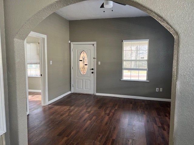 714 N Commerce Street, Gainesville, TX 76240