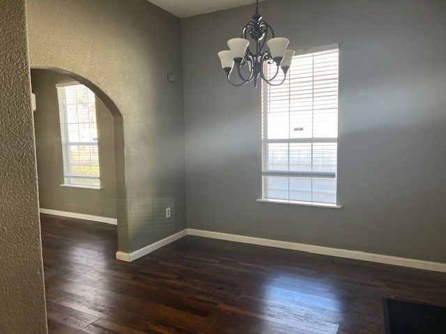 714 N Commerce Street, Gainesville, TX 76240