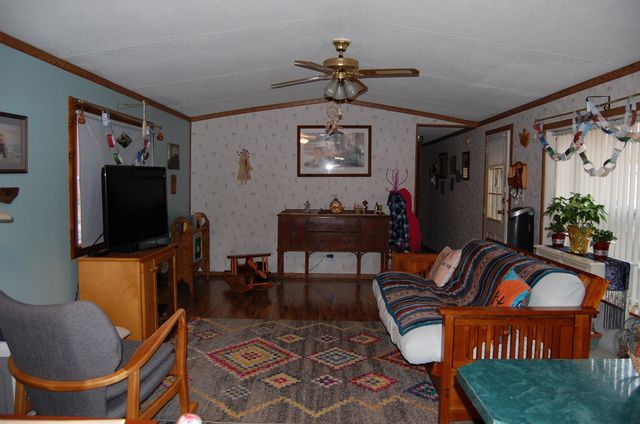 7006 Lake Street, Loudon, NH 03307