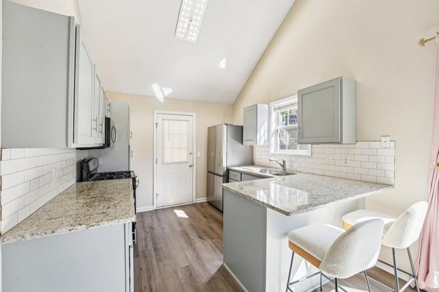 1346 Yorkshire Lane, Woodstock, GA 30188