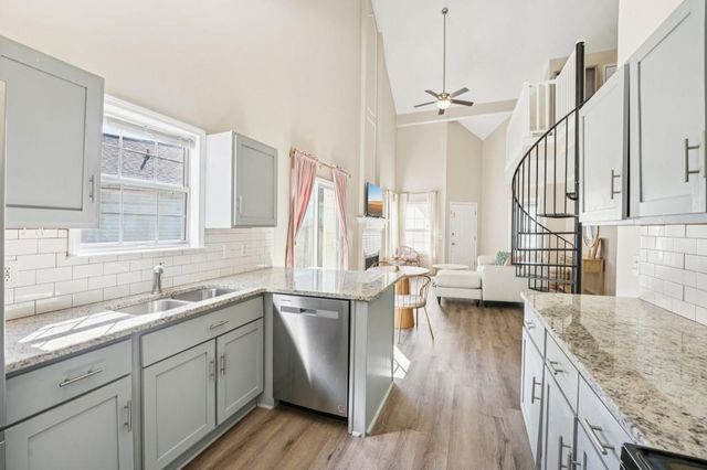 1346 Yorkshire Lane, Woodstock, GA 30188