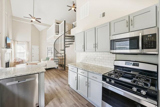 1346 Yorkshire Lane, Woodstock, GA 30188