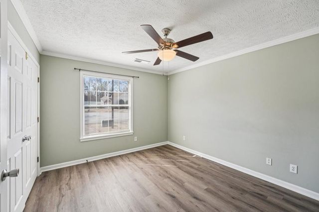 1346 Yorkshire Lane, Woodstock, GA 30188