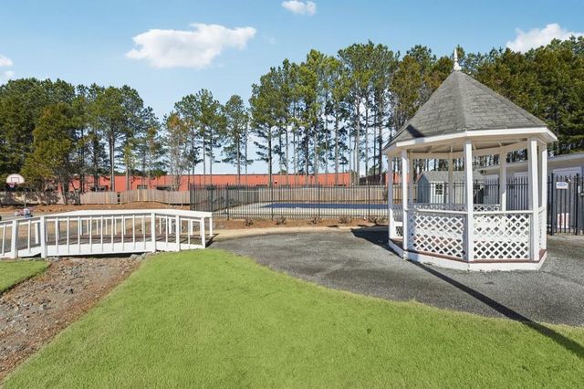 1346 Yorkshire Lane, Woodstock, GA 30188