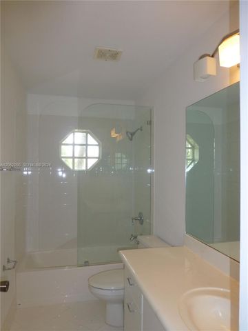 11236 NW 58th Terrace, Doral, FL 33178