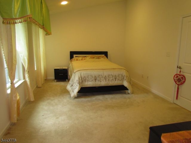 51 Parkside Ln, Mine Hill Twp., NJ 07803