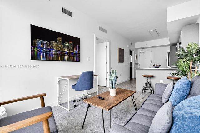 321 NE 26th St 508, Miami, FL 33137