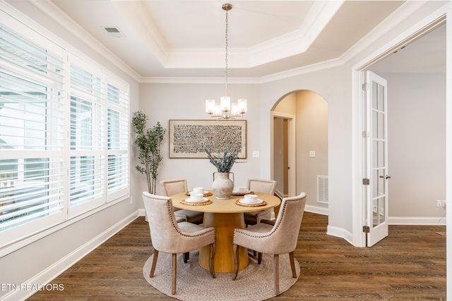 225 Cedar Branch Tr, Lenoir City, TN 37772