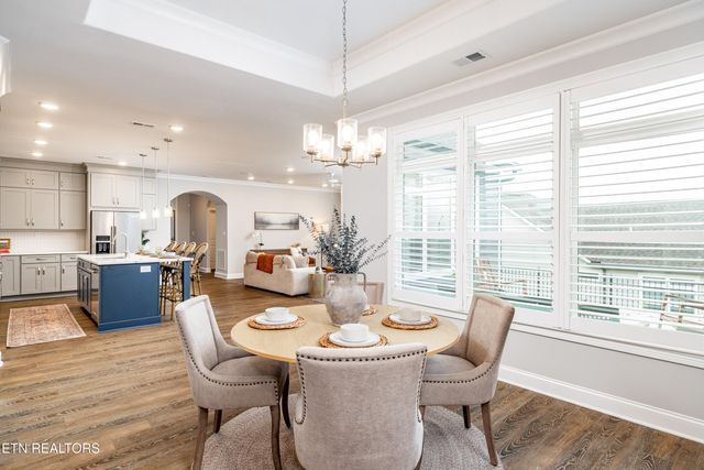 225 Cedar Branch Tr, Lenoir City, TN 37772