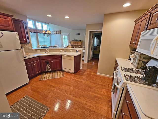 45 FIELDCREST LN, Ephrata, PA 17522