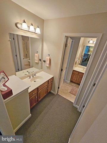 45 FIELDCREST LN, Ephrata, PA 17522