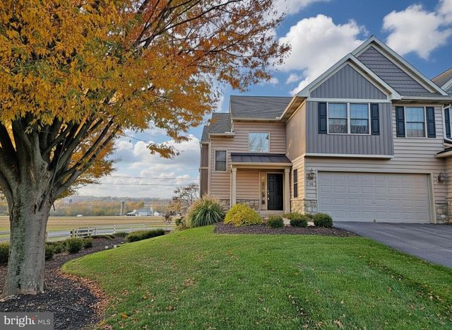 45 FIELDCREST LN, Ephrata, PA 17522