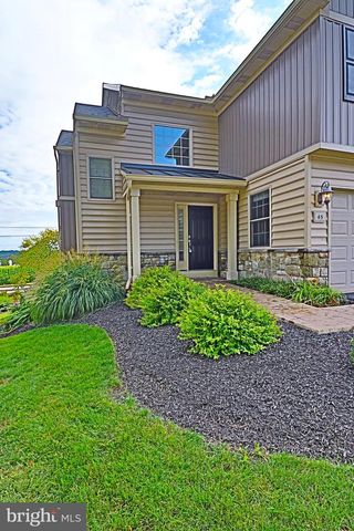 45 FIELDCREST LN, Ephrata, PA 17522