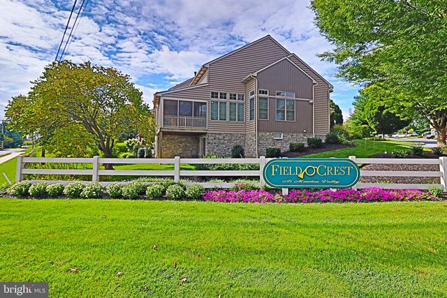 45 FIELDCREST LN, Ephrata, PA 17522