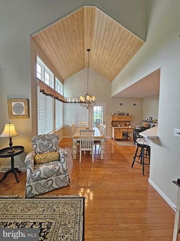 45 FIELDCREST LN, Ephrata, PA 17522