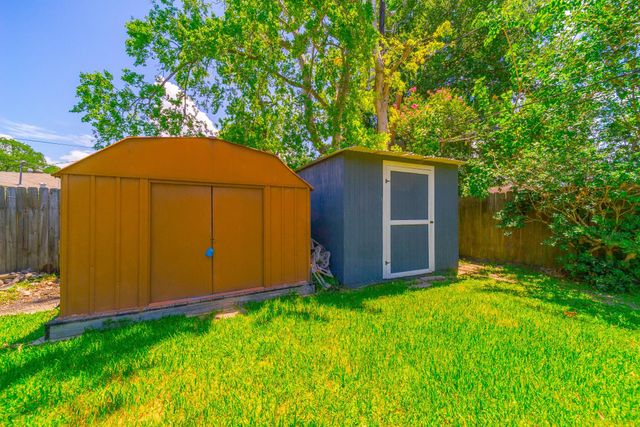 9517 Truscon Drive, Houston, TX 77080